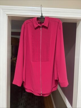 Women’s Bright Pink Zip-Front Pleated Panel Button-Down Shirt